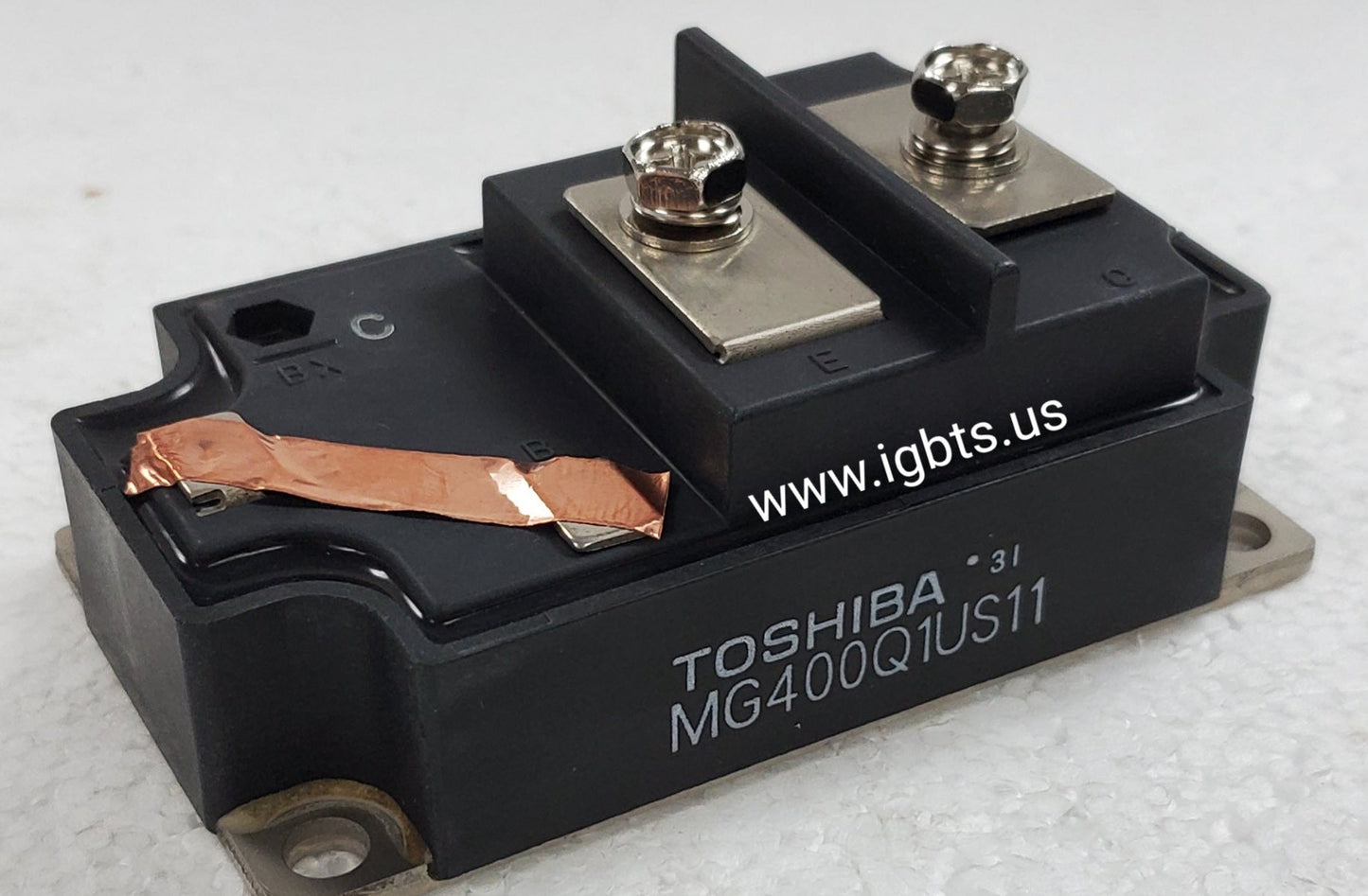 MG400Q1US11-TOSHIBA