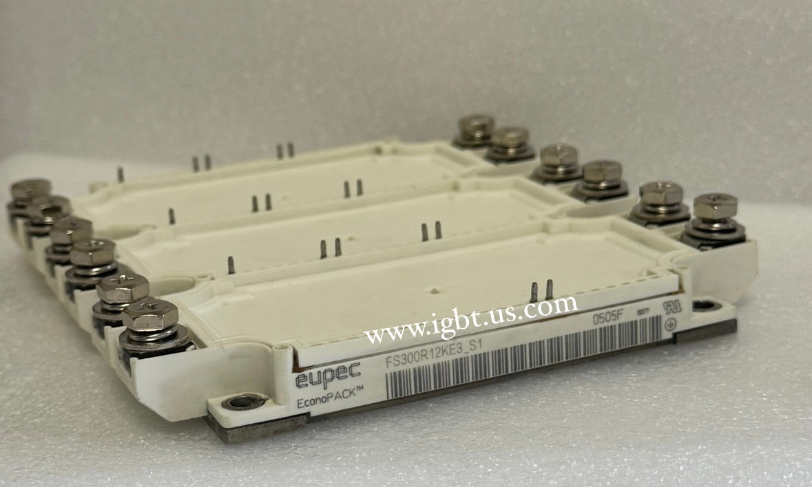New In Box INFINEON FS300R12KE3 Power Supply Module
